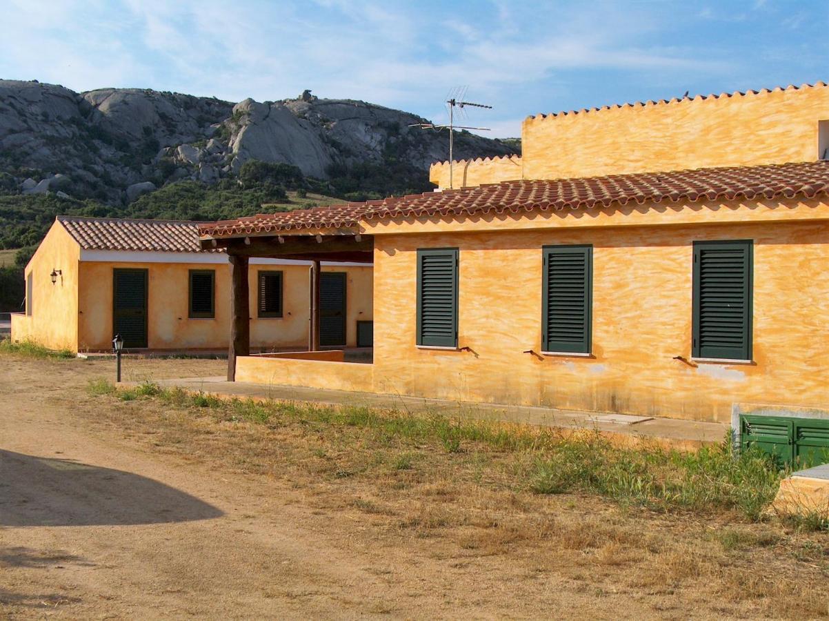 Agriturismo Lu Branu Arzachena Exterior foto